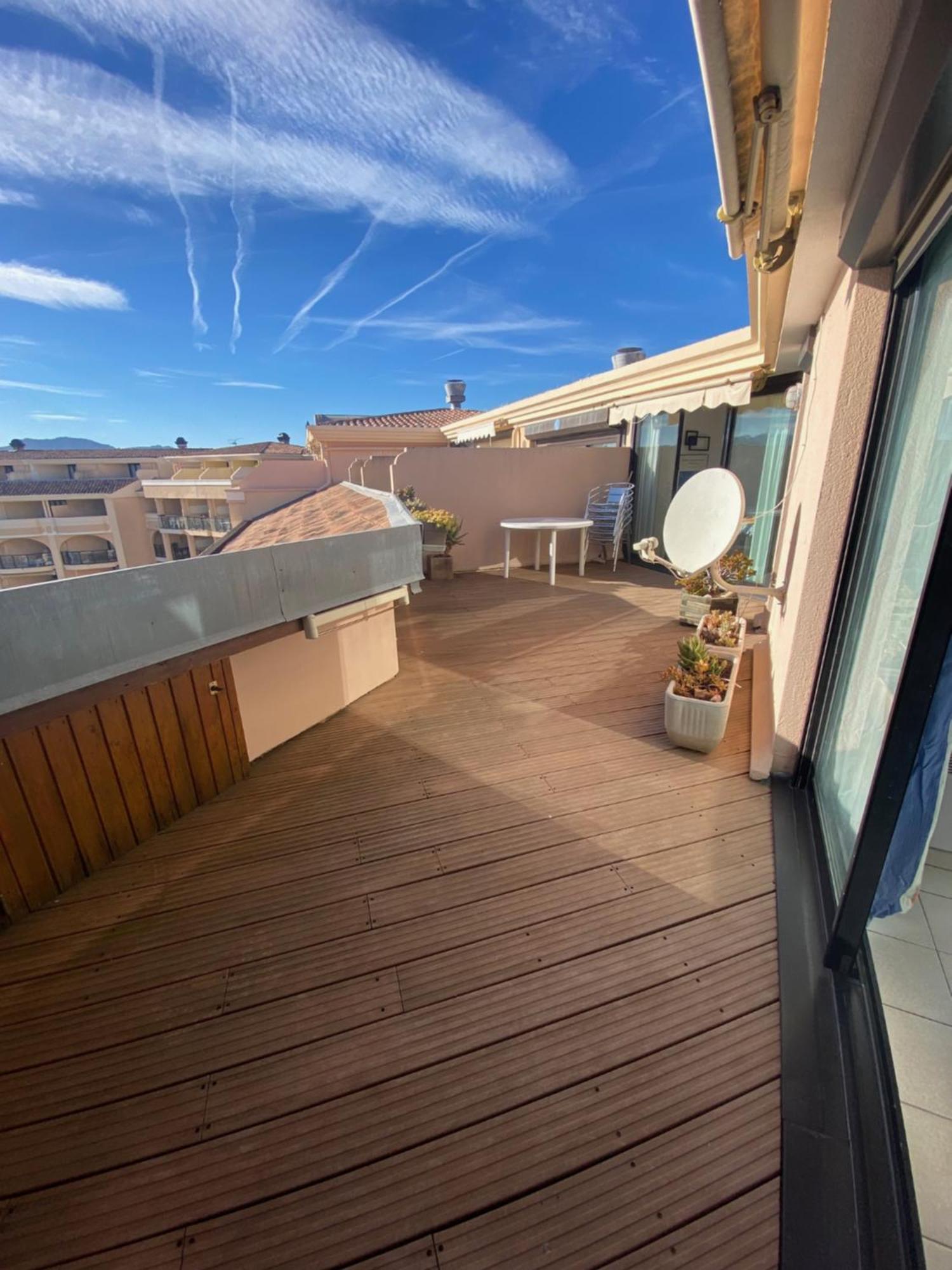 Appartement La Perla Del Mare à Cannes Extérieur photo